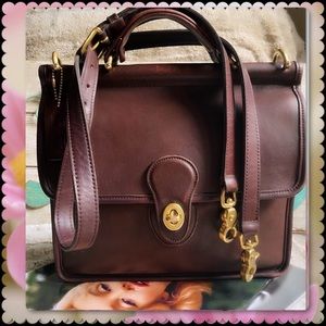 VINTAGE COACH WILLIS MESSENGER CROSSBODY BAG IN MAHOGANY 9927